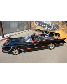 ¡3.150.000€ POR EL BATMOBILE 1966! SIN COMENTARIOS.