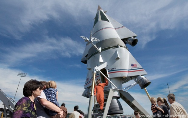 EL SCIFI-AIR SHOW DE BILL GEORGE (7/17)