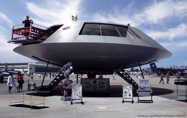 EL SCIFI-AIR SHOW DE BILL GEORGE (8/17)
