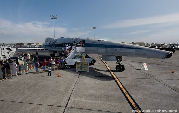EL SCIFI-AIR SHOW DE BILL GEORGE (11/17)