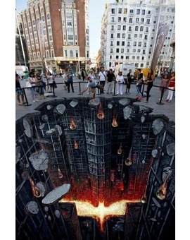 EL CABALLERO OSCURO, ARTE 3D EN LA PLAZA DE CALLAO (MADRID)