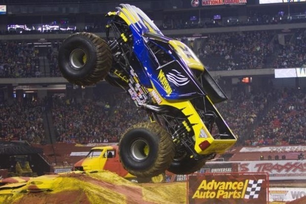 ¡WOLVERINE TRUCK!