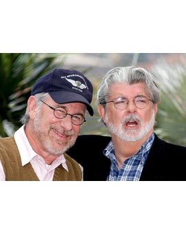 ¿SABÍAS QUE STEVEN SPIELBERG ES PROPIETARIO DE UNA PEQUEÑA PARTE DE 'STAR WARS'?