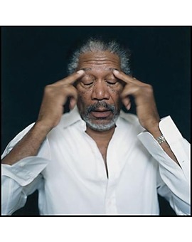 MORGAN FREEMAN SORPRENDIDO POR EL CASTING DE BATMAN