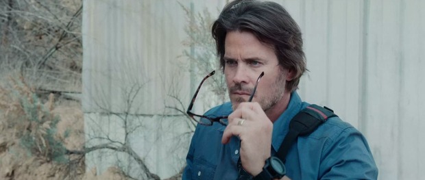 'RESIGNATION' DE JOSHUA CADWELL. CORTOMETRAJE MUY INTERESANTE DE... "SUPERMAN"