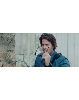'RESIGNATION' DE JOSHUA CADWELL. CORTOMETRAJE MUY INTERESANTE DE... "SUPERMAN"