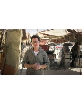 Mensaje de J.J.ABRAMS desde Tatooine (Abu Dhabi). Y sorteo de un cameo.