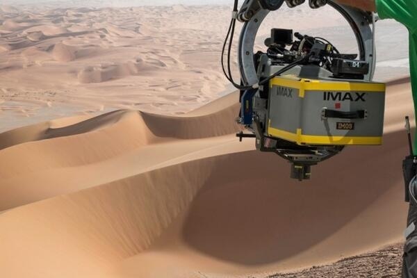 STAR WARS VII, al menos parte se está rodando en IMAX (de un twett de BAD ROBOT, la productora de J.J.ABRAMS)