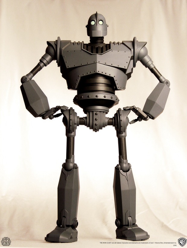 EL GIGANTE DE HIERRO. Action figure de MONDO 15 aniversario, 40 cm, 30 puntos de articulación. ¿Alguien quiere uno?