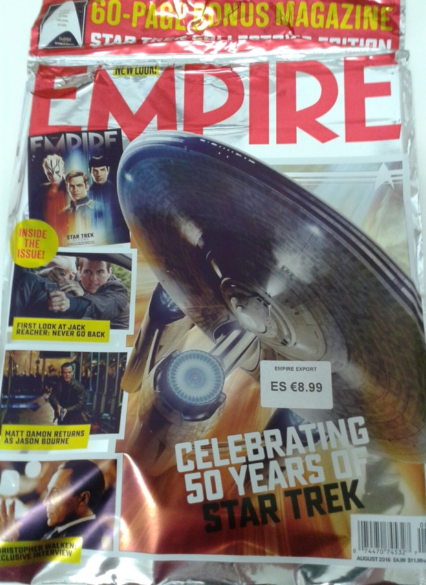 Revista Empire August 2016 en sobre
