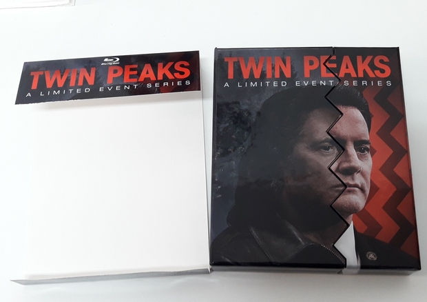 Twin Peaks 3 ed.UK Deluxe packaging 2