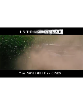 Warner Bros. España y su obsesión por las franjas. Ahora también en los trailers.