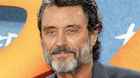 Fans-de-neilga-gaiman-ian-mcshane-sera-miercoles-en-american-gods-c_s