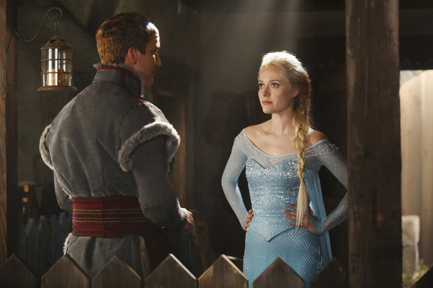 Primera imagen oficial de Georgina Haig como Elsa