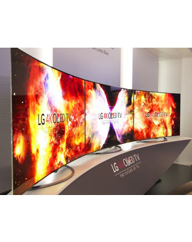 Estoy pensando en adquirir uno curvo mi duda si OLED LG o SAMSUMG LED Gracias!!!