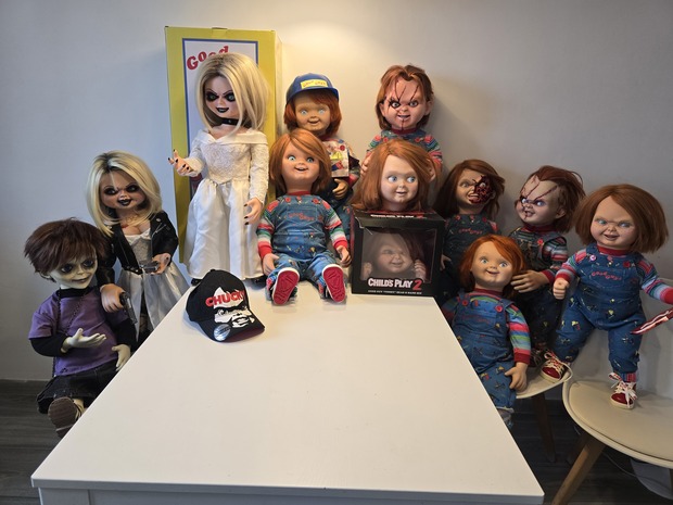 Mi coleccion de Chucky aumentando