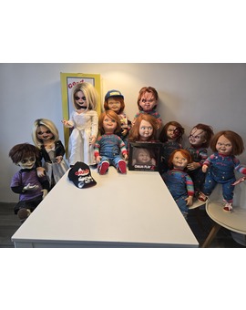 Mi coleccion de Chucky aumentando