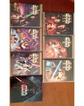 Ahora sí,las tres versiones,película dvd remasterizada, original y bluray.Estoy contento ! Y con extras para una semana.