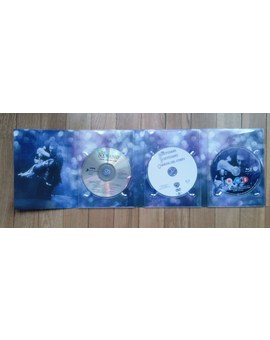 Con tres discos.