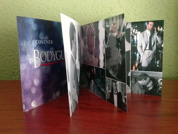 Y su libreto.
