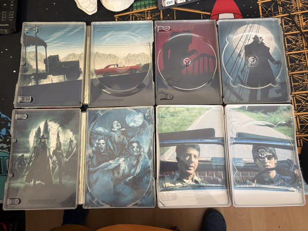 Interior Steelbooks DVD