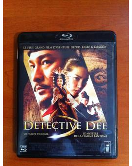 DETECTIVE DEE