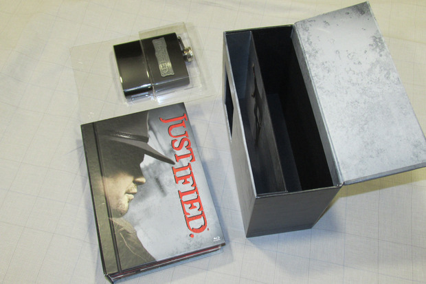 03 “Justified” Serie Completa - Edición Coleccionista Limitada de Amazon.de (Audio castellano)