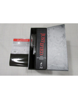 05 “Justified” Serie Completa - Edición Coleccionista Limitada de Amazon.de (Audio castellano)