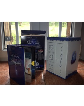 La Cenicienta (Trilogy US Edition - Inside)