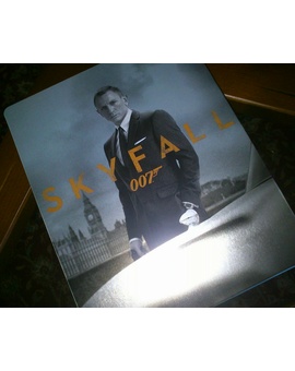 SKYFALL 007 metálica 