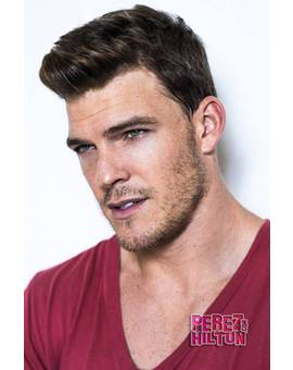 Alan Ritchson candidato para ser el villano de La bella y la bestia.
