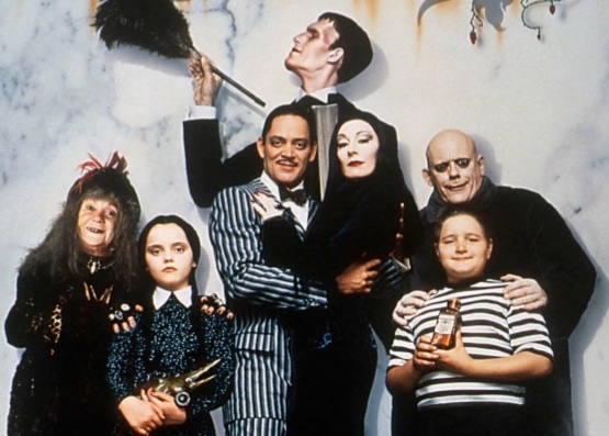 Se prepara serie de La Familia Addans con Tim Burton de director.