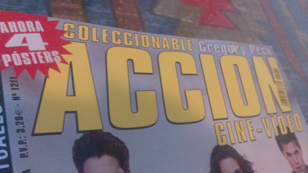 Revista Accion para coleccionar posters y fichas de peliculas