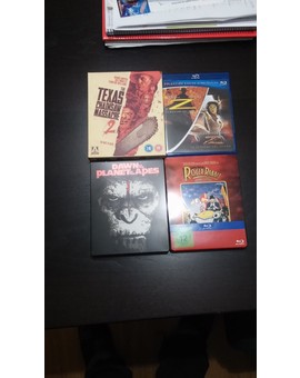 Cuando Leatherface atacó a Roger Rabbit, El Zorro y Cesar fueron en su ayuda.