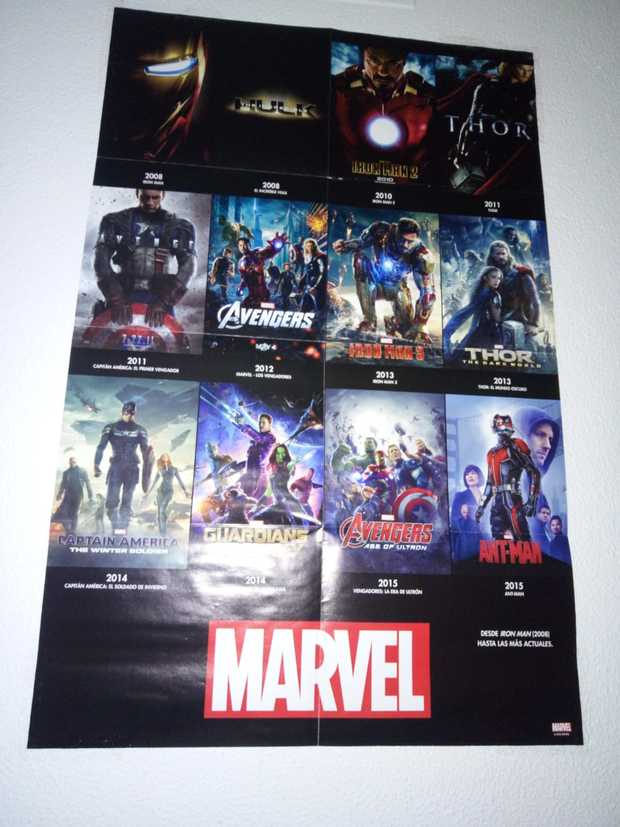 PÓSTER MARVEL