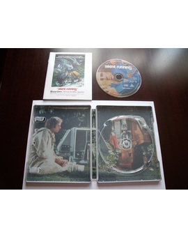 ¿ ALGUIEN TIENE ESTE STEELBOOK Y PUEDE AYUDARME ?