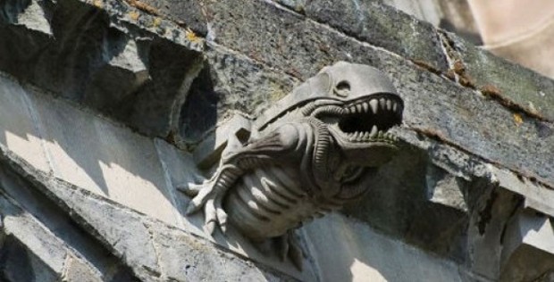 ... Encuentran un 'alien' en una abadía del siglo XIII
