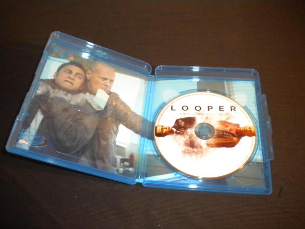 Looper Blu Ray, ed Usa, 2/3