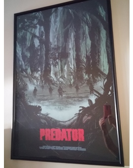 Mi nuevo póster. Depredador en estado puro