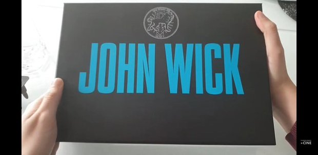 Unboxing John Wick Gentleman Edition