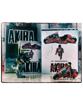 Mini colección AKIRA