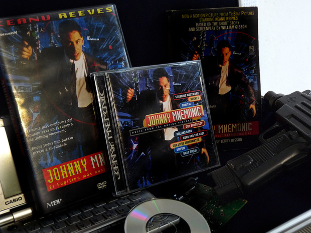Johnny Mnemonic: mi pequeña colección