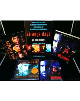 STRANGE DAYS [colección]