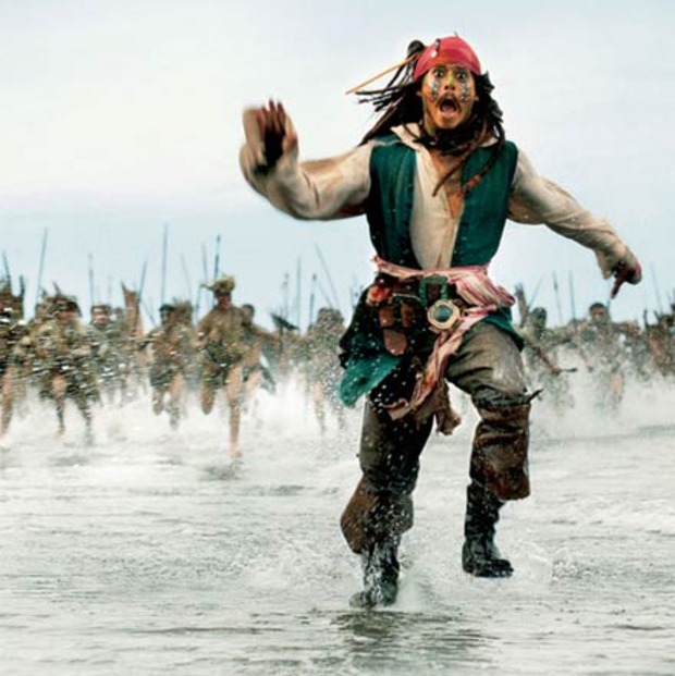 una de las mejores imagenes de piratas del caribe " el cofre del hombre muerto"