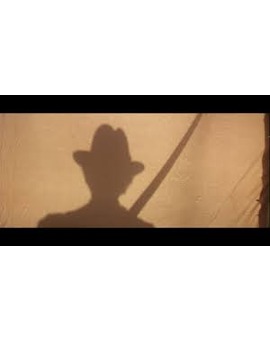 Una facilita. ¿Que película es?...