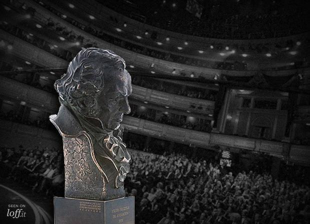 ¿Cuantos vais a seguir la ceremonia mañana?