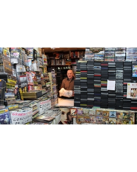 El Videoclub más antiguo de Madrid está en Vallecas. Noticia completa en 20minutos.es