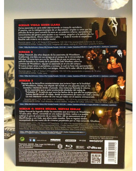 Foto trasera de Cuatrilogía de Scream