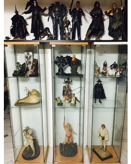 Recolocando parte de mi colección.