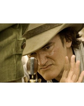 QUENTIN TARANTINO explica por que EL LLANERO SOLITARIO entra en su top 10 de peliculas FAVOTITAS del 2013